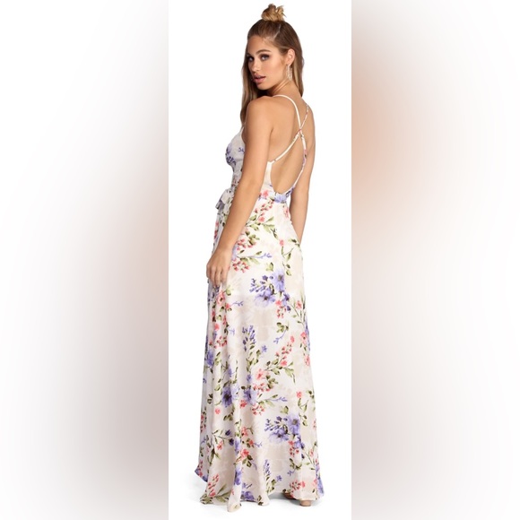 Windsor Floral Maxi Dress - Picture 2 of 12
